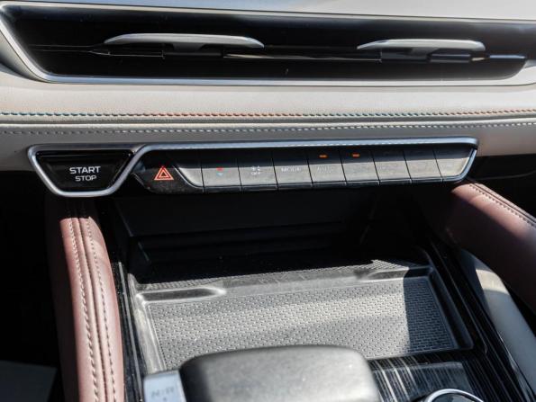 Geely Monjaro I с пробегом 2023 года, цена 2 899 000 рублей, 106359 км, внедорожник, Автокод Объявления