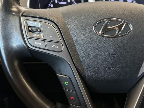 Hyundai Santa Fe III Рестайлинг с пробегом 2015 года, цена 2 050 000 рублей, 122000 км, внедорожник, Автокод Объявления