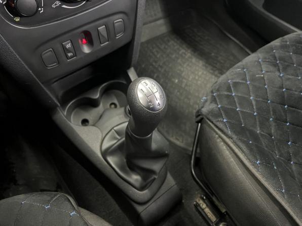 Renault Sandero II с пробегом 2014 года, цена 699 000 рублей, 126514 км, хэтчбек, Автокод Объявления