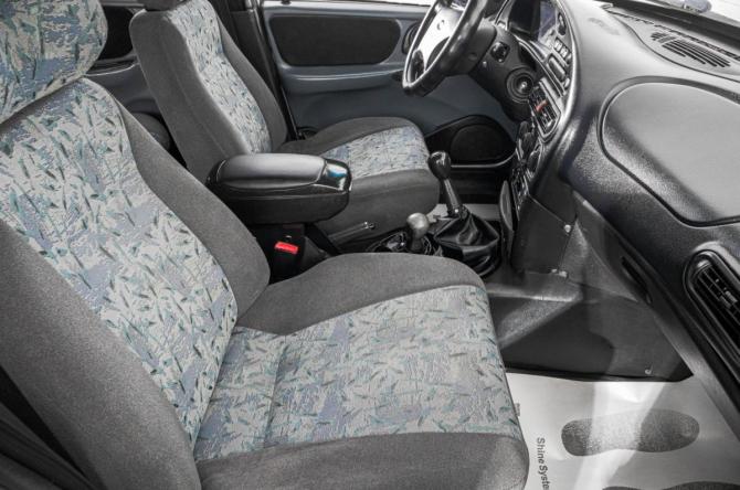 Chevrolet Niva I с пробегом 2004 года, цена 409 000 рублей, 150000 км, внедорожник, Автокод Объявления