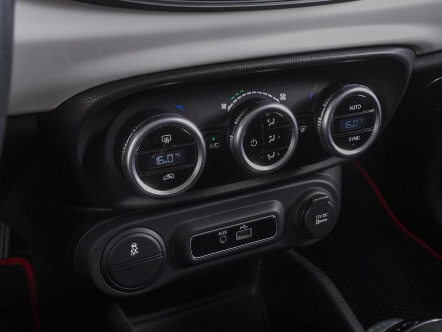 Fiat 500L I Рестайлинг Ростов-на-Дону  - изображение 13
