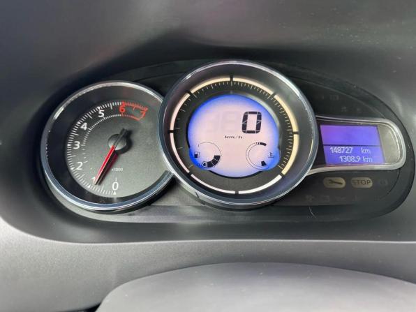 Renault Fluence I Рестайлинг с пробегом 2013 года, цена 773 015 рублей, 148722 км, седан, Автокод Объявления