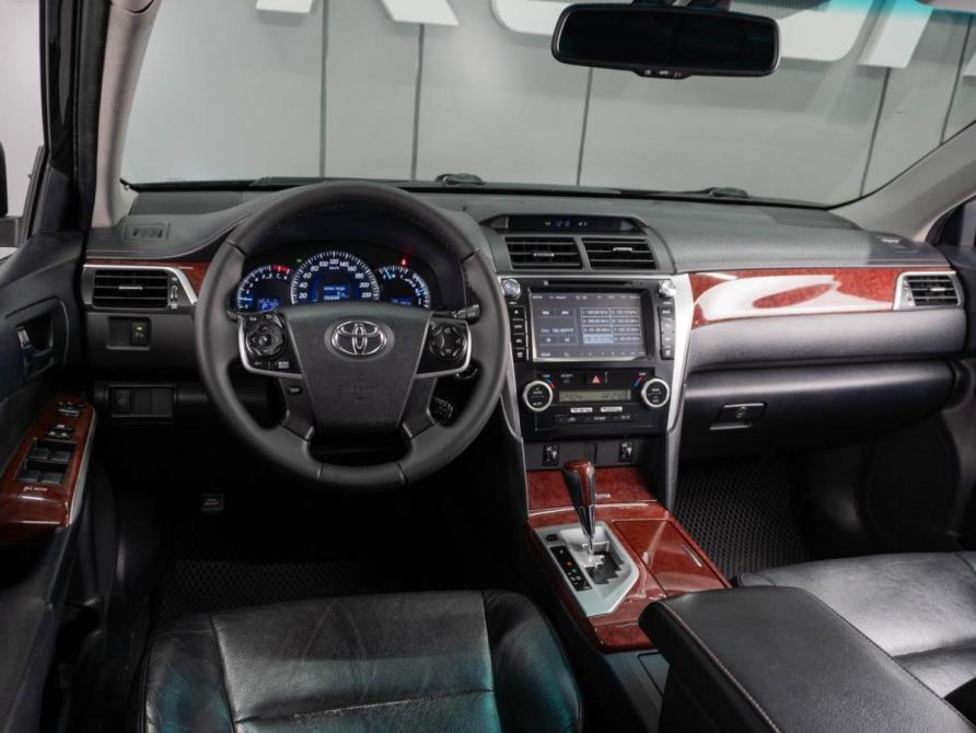 Toyota Camry VII (XV50) Тюмень  - изображение 6