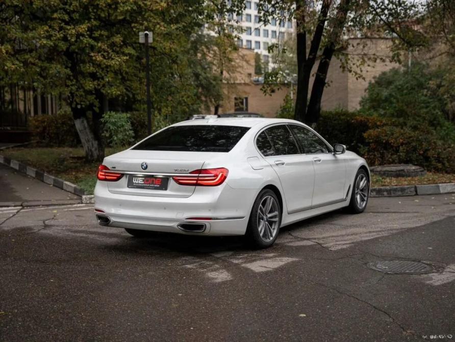 BMW 7 серии VI (G11/G12) Москва  - изображение 5