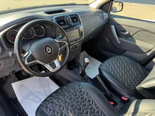 Renault Sandero II Рестайлинг с пробегом 2021 года, цена 1 285 000 рублей, 72000 км, хэтчбек, Автокод Объявления