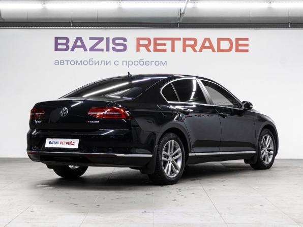 Volkswagen Passat B8 с пробегом 2017 года, цена 2 055 000 рублей, 128957 км, седан, Автокод Объявления