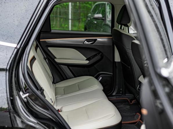 Haval Jolion I с пробегом 2023 года, цена 1 870 000 рублей, 44370 км, внедорожник, Автокод Объявления