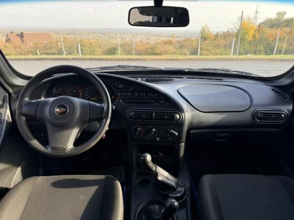 Chevrolet Niva I Рестайлинг с пробегом 2015 года, цена 650 000 рублей, 151529 км, внедорожник, Автокод Объявления