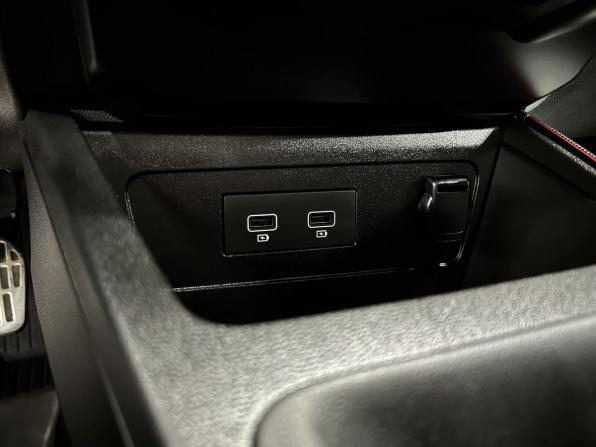 Renault Arkana I с пробегом 2021 года, цена 1 695 000 рублей, 130610 км, внедорожник, Автокод Объявления