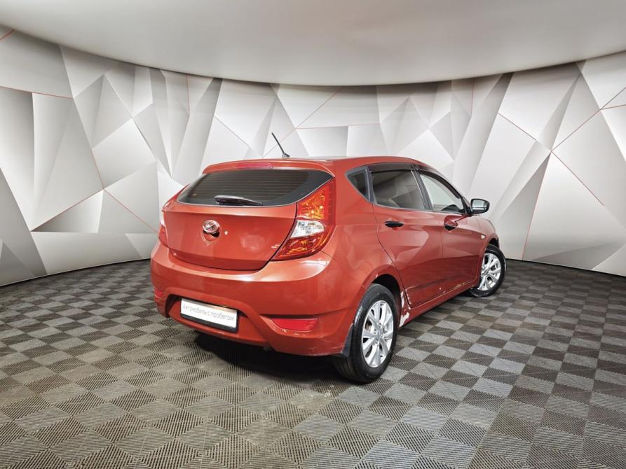 Hyundai Solaris I Москва  - изображение 2