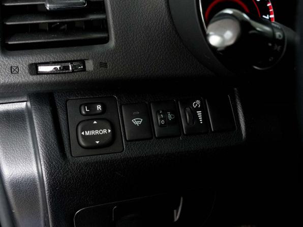 Toyota Highlander II (XU40) Рестайлинг с пробегом 2012 года, цена 1 884 000 рублей, 135054 км, внедорожник, Автокод Объявления