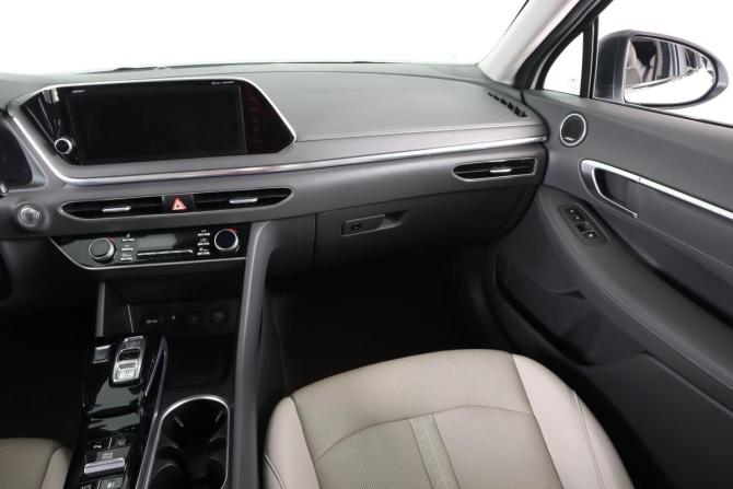 Hyundai Sonata VIII (DN8) с пробегом 2021 года, цена 2 849 000 рублей, 55200 км, седан, Автокод Объявления