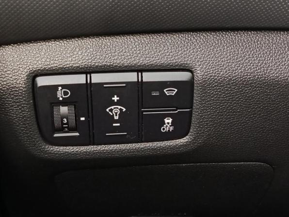 Hyundai Creta I с пробегом 2017 года, цена 1 900 000 рублей, 48103 км, внедорожник, Автокод Объявления