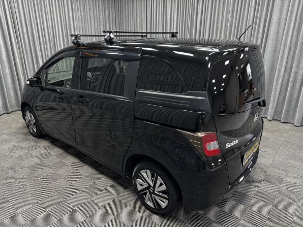 Honda Freed I Рестайлинг с пробегом 2013 года, цена 1 200 000 рублей, 130187 км, компактвэн, Автокод Объявления
