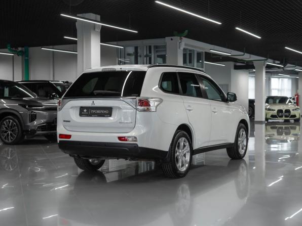 Mitsubishi Outlander III с пробегом 2014 года, цена 1 640 000 рублей, 125615 км, внедорожник, Автокод Объявления