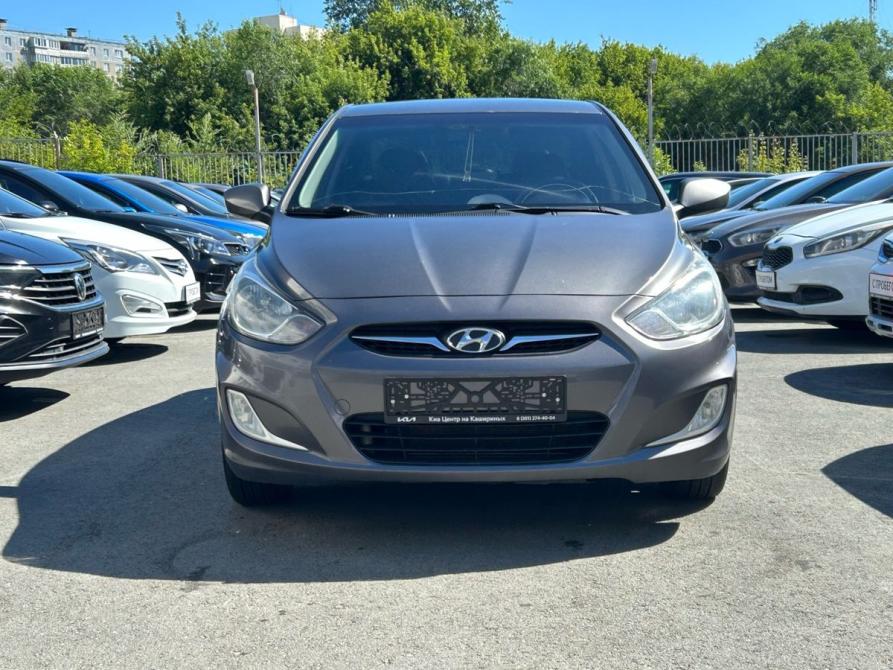 Hyundai Solaris I Челябинск  - изображение 2