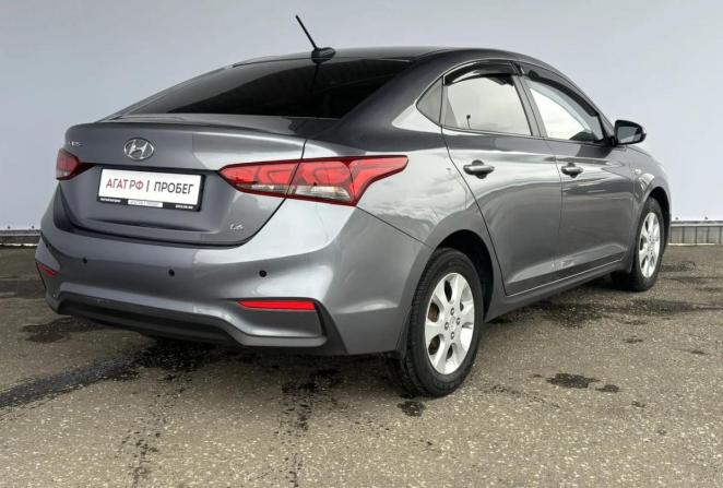 Hyundai Solaris II с пробегом 2018 года, цена 1 345 000 рублей, 115691 км, седан, Автокод Объявления