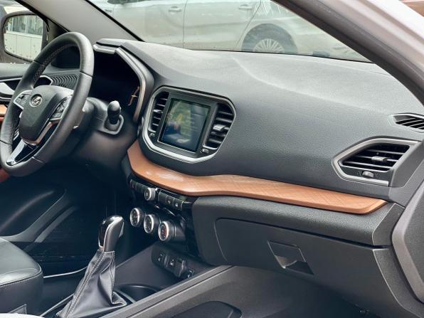Lada (ВАЗ) Vesta I Рестайлинг (NG) с пробегом 2024 года, цена 1 549 000 рублей, 22000 км, универсал, Автокод Объявления