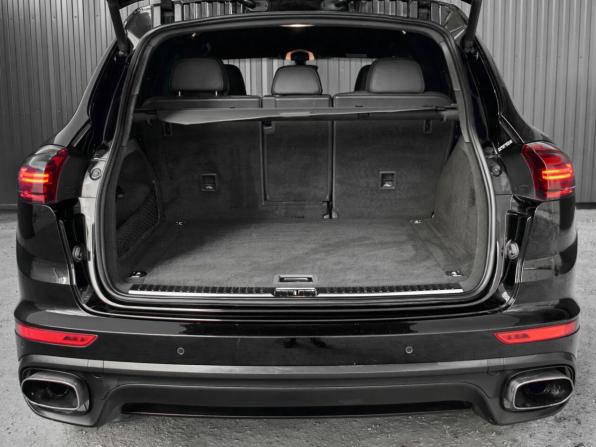 Porsche Cayenne II Рестайлинг (958) с пробегом 2015 года, цена 3 700 000 рублей, 178620 км, внедорожник, Автокод Объявления