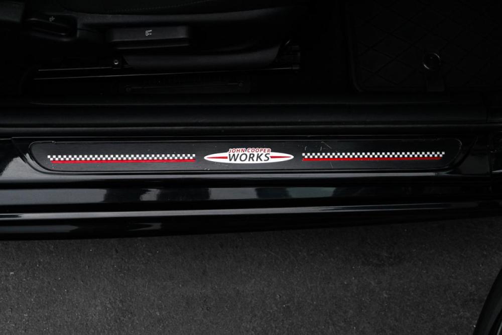 Mini Hatch III (F55/F56) Москва  - изображение 8