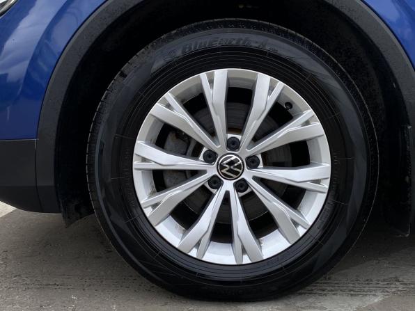 Volkswagen Tiguan II Рестайлинг с пробегом 2021 года, цена 3 279 000 рублей, 25358 км, внедорожник, Автокод Объявления
