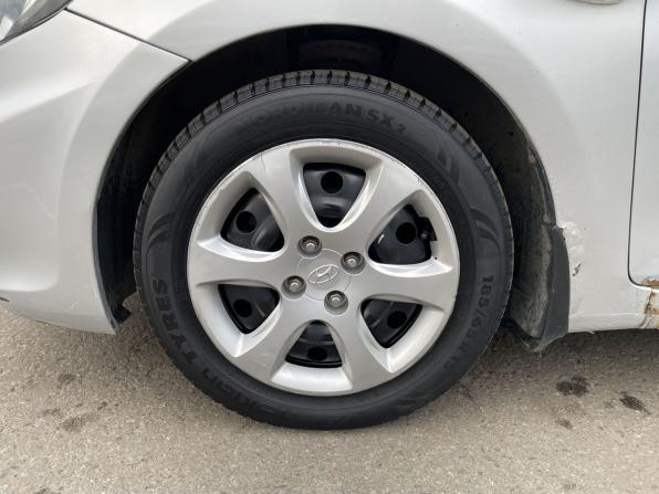 Hyundai Solaris I с пробегом 2012 года, цена 749 000 рублей, 156665 км, седан, Автокод Объявления