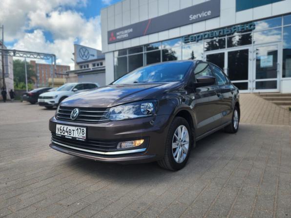 Volkswagen Polo V Рестайлинг с пробегом 2016 года, цена 1 250 000 рублей, 122000 км, седан, Автокод Объявления