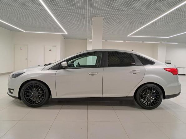 Ford Focus III Рестайлинг с пробегом 2017 года, цена 949 000 рублей, 155821 км, седан, Автокод Объявления