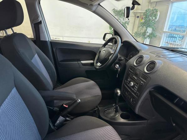 Ford Fusion I Рестайлинг с пробегом 2007 года, цена 565 000 рублей, 123000 км, хэтчбек, Автокод Объявления