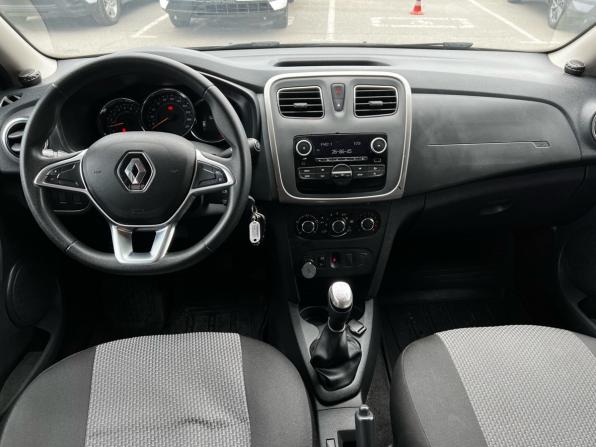 Renault Sandero II Рестайлинг с пробегом 2020 года, цена 1 049 000 рублей, 50300 км, хэтчбек, Автокод Объявления