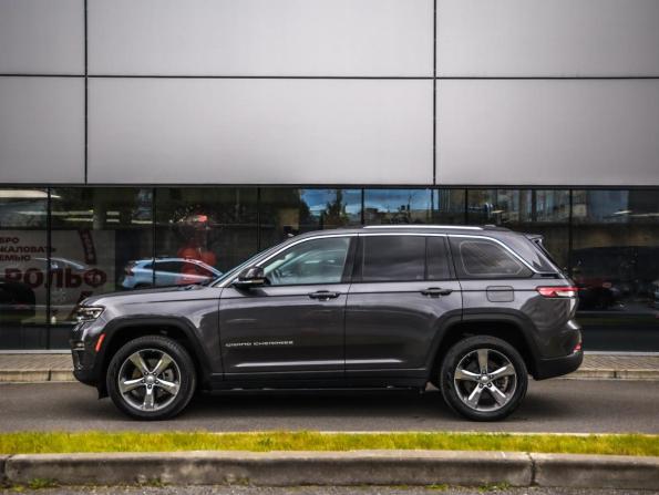 Jeep Grand Cherokee V (WL) с пробегом 2022 года, цена 5 399 000 рублей, 80269 км, внедорожник, Автокод Объявления