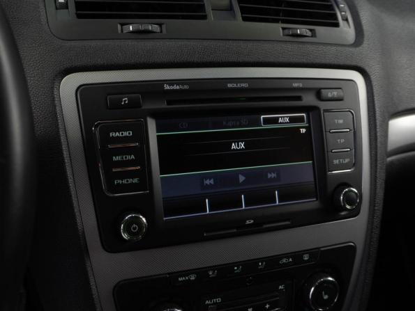 Skoda Octavia II (A5) Рестайлинг с пробегом 2013 года, цена 974 070 рублей, 172063 км, лифтбек, Автокод Объявления