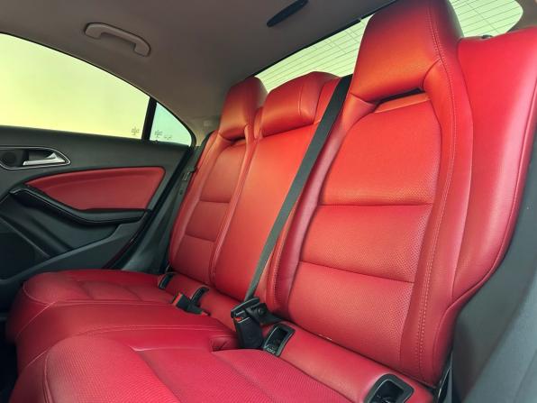 Mercedes-Benz CLA I (C117 X117) с пробегом 2015 года, цена 1 530 000 рублей, 170000 км, седан, Автокод Объявления