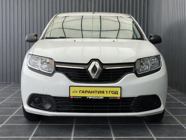 Renault Logan II с пробегом 2017 года, цена 697 000 рублей, 117258 км, седан, Автокод Объявления