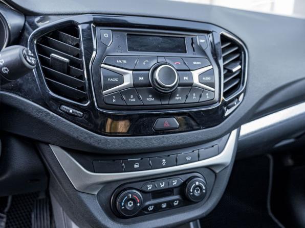 Lada (ВАЗ) Vesta I с пробегом 2020 года, цена 1 125 000 рублей, 122500 км, универсал, Автокод Объявления