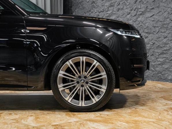 Land Rover Range Rover Sport III с пробегом 2024 года, цена 16 290 000 рублей, 2277 км, внедорожник, Автокод Объявления