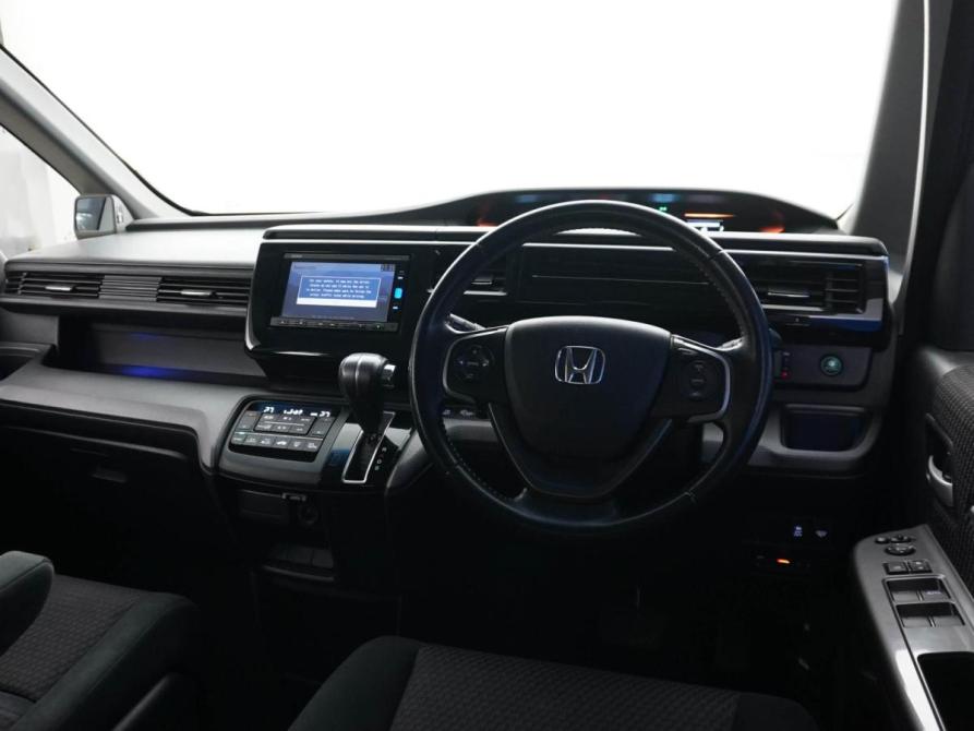 Honda Stepwgn V Москва  - изображение 6