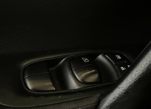 Nissan Qashqai II с пробегом 2014 года, цена 1 320 000 рублей, 236079 км, внедорожник, Автокод Объявления