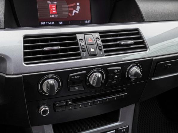 BMW 5 серии V (E60/E61) Рестайлинг с пробегом 2009 года, цена 949 000 рублей, 286419 км, седан, Автокод Объявления