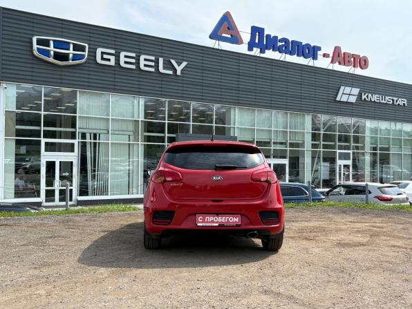 Kia Ceed II Рестайлинг с пробегом 2015 года, цена 1 376 000 рублей, 135806 км, хэтчбек, Автокод Объявления