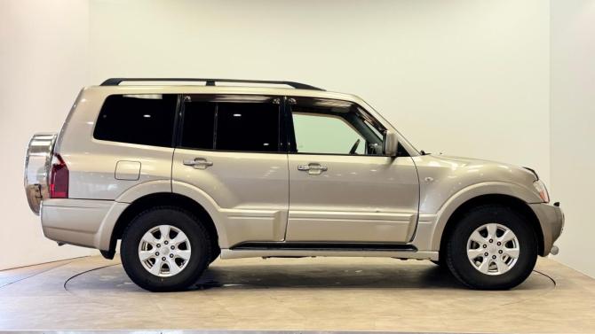 Mitsubishi Pajero III Рестайлинг с пробегом 2006 года, цена 900 000 рублей, 371769 км, внедорожник, Автокод Объявления