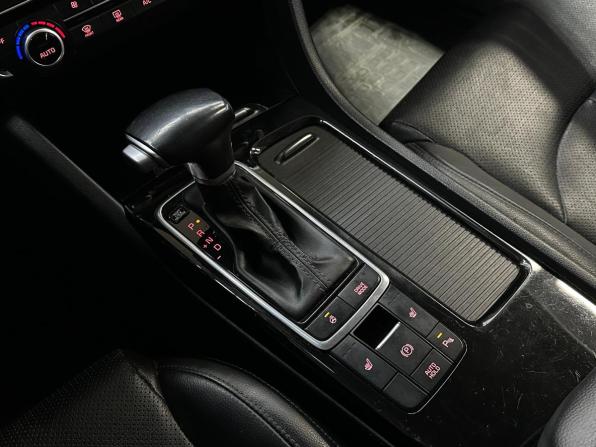 Kia Optima IV с пробегом 2018 года, цена 1 410 000 рублей, 176390 км, седан, Автокод Объявления