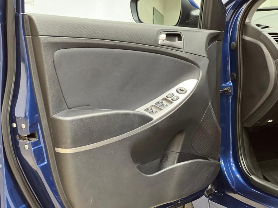 Hyundai Solaris I Рестайлинг Кемерово  - изображение 15