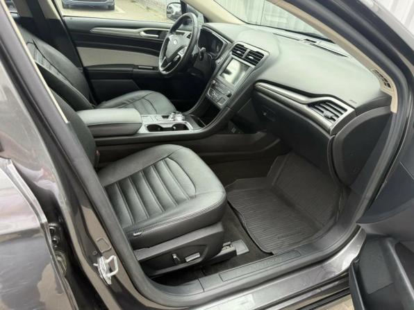 Ford Fusion (North America) II Рестайлинг с пробегом 2019 года, цена 1 325 000 рублей, 150132 км, седан, Автокод Объявления