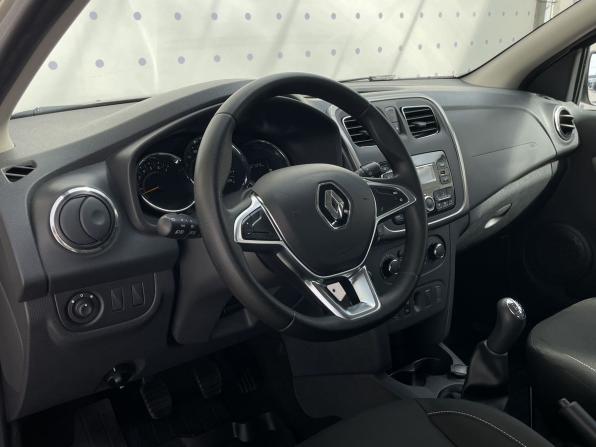 Renault Sandero II Рестайлинг с пробегом 2020 года, цена 1 285 000 рублей, 60000 км, хэтчбек, Автокод Объявления
