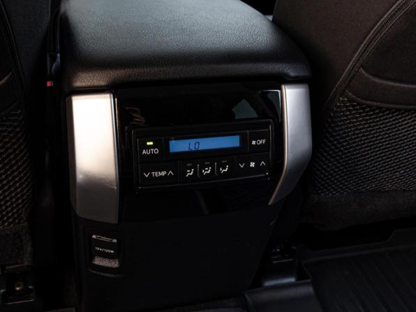 Toyota Land Cruiser Prado 150 Series Рестайлинг 2 с пробегом 2019 года, цена 5 090 000 рублей, 115662 км, внедорожник, Автокод Объявления