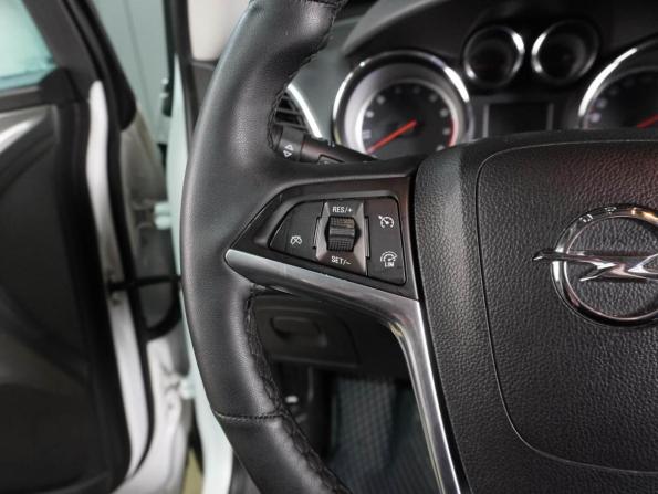 Opel Mokka I с пробегом 2012 года, цена 809 000 рублей, 180403 км, внедорожник, Автокод Объявления