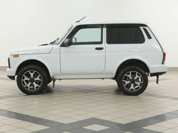 Lada (ВАЗ) Niva Legend с пробегом 2024 года, цена 888 000 рублей, 11800 км, внедорожник, Автокод Объявления