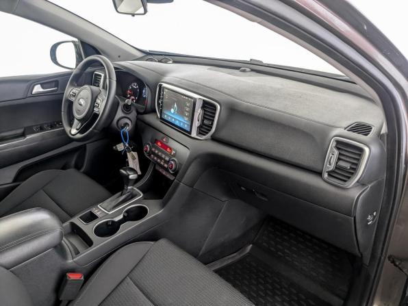 Kia Sportage IV с пробегом 2018 года, цена 1 765 000 рублей, 173070 км, внедорожник, Автокод Объявления