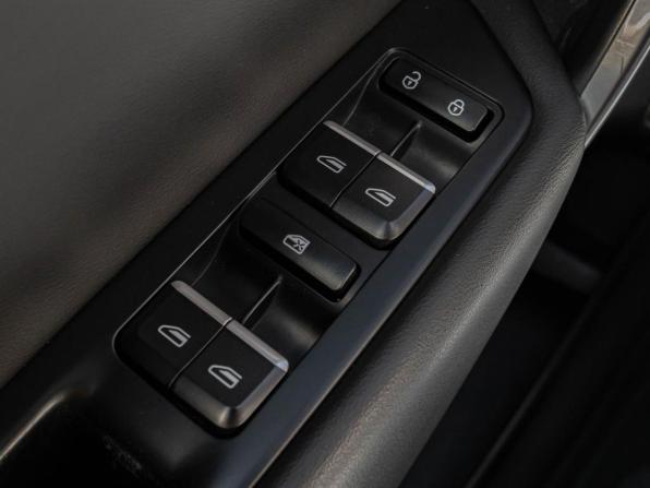 Geely Atlas I с пробегом 2020 года, цена 1 740 000 рублей, 54193 км, внедорожник, Автокод Объявления